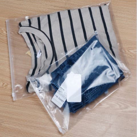 Plastic Zipper Bags for Clothing